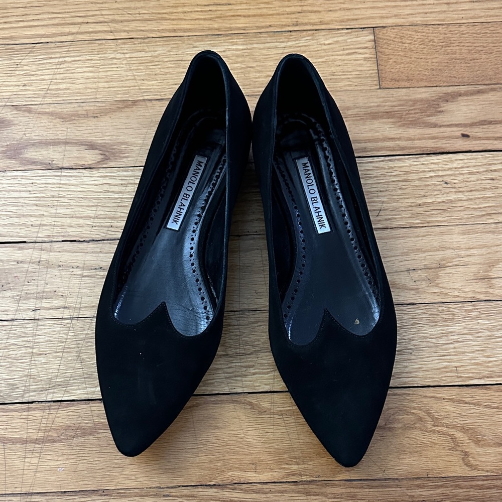 Manolo Blahnik Black Suede Flats - Picture 1 of 9